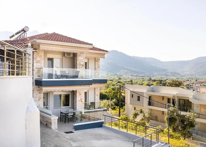 Onites Elegant 公寓 *