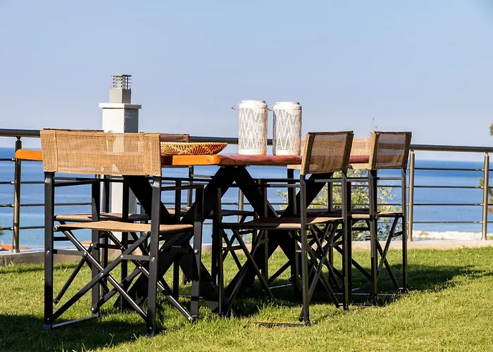 Onites Elegant 公寓 *